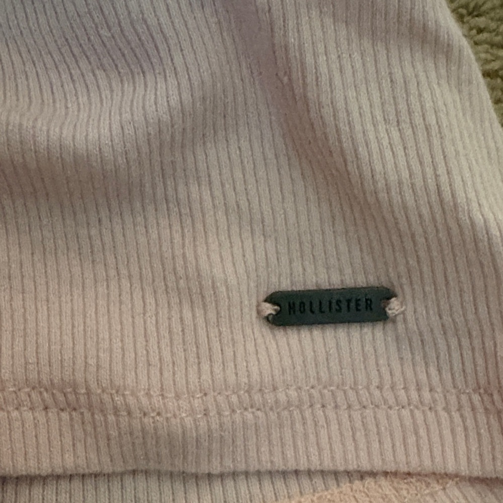 Pink Ruffled Women's Top - Picture 3 of 4
